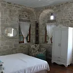 Eski Tas Çeşme