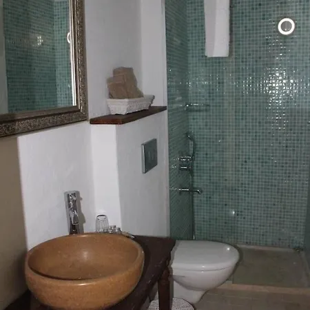 Eski Tas 2* Çeşme