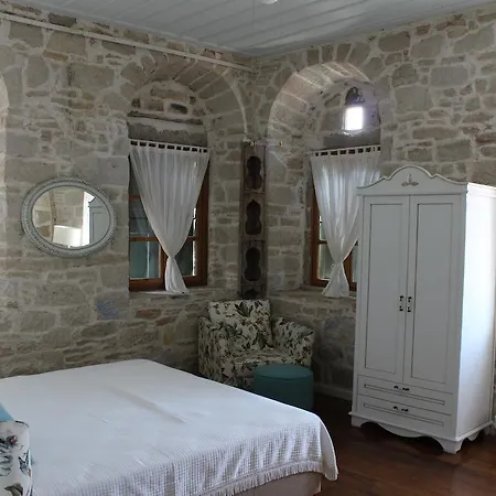 Eski Tas Çeşme