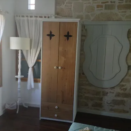 فندق Eski Tas Çeşme